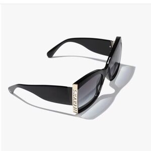 CHANEL SQUARE SUNGLASSES